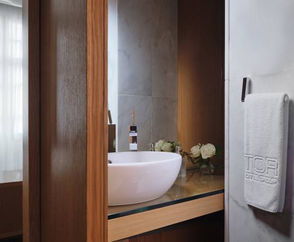 Junior Suite City View The Excelsior Thessaloniki (4)